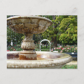 Carte Postale Fontaine dans le parc
