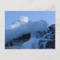 Formation naturelle de glace en cascade sur Bunker