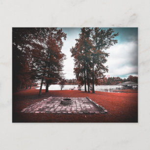 Carte Postale Foyer de briques au bord du lac Sinclair