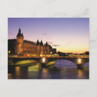 France, Paris, Seine et Conciergerie à