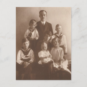 Carte Postale FRIEDERIKE future reine de Grèce #062D