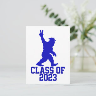 Carte Postale Funny Bigfoot Class of 2023 - Graduation 2023