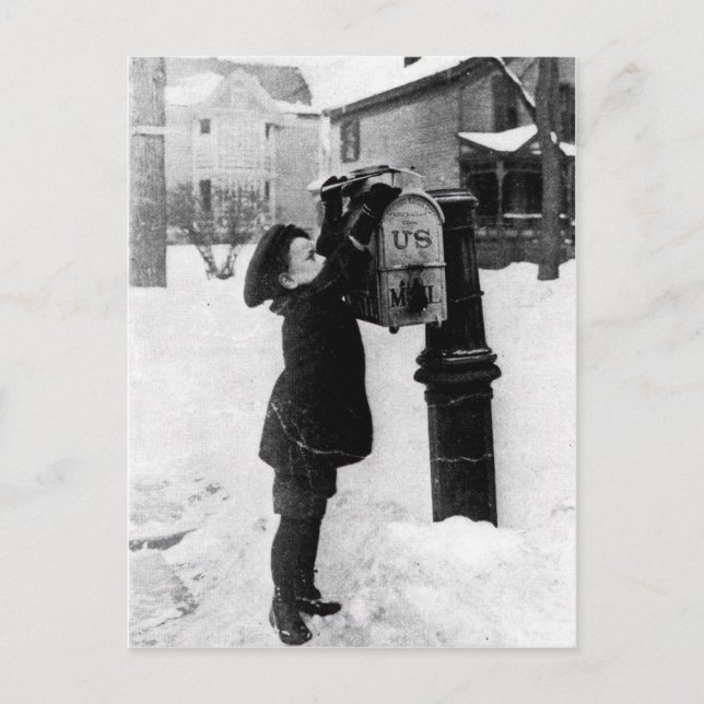 Carte Postale garçon vintage à la photo de boîte aux lettres (Devant)