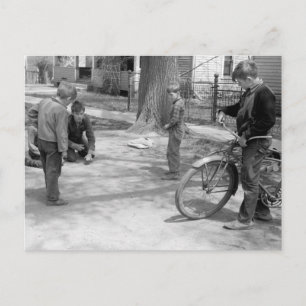 Carte Postale Garçons Jouant des billes, Woodbine, Iowa, 1940