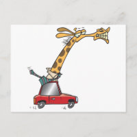 girafe drôle et idiot dans une voiture en déplacem