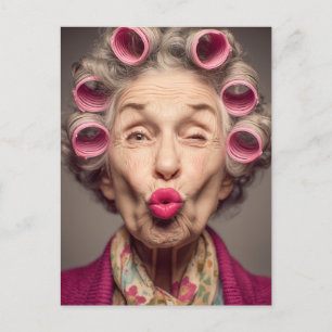 Carte Postale Glamour ludique avec bigoudis roses