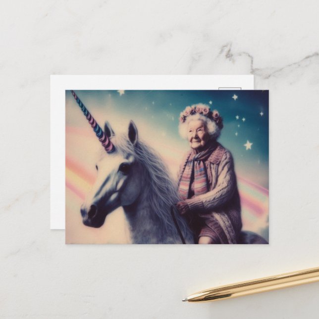 Carte Postale Granny et Her Unicorn (Devant/Arrière en situation)
