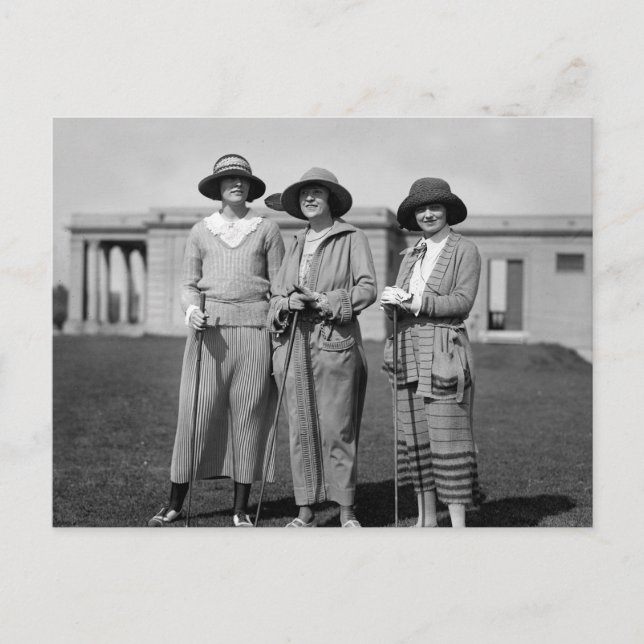 Carte Postale Hitting the Links in Style : 1923 (Devant)