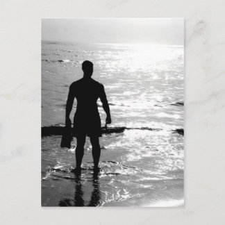 Carte Postale Homme dans le lever de soleil