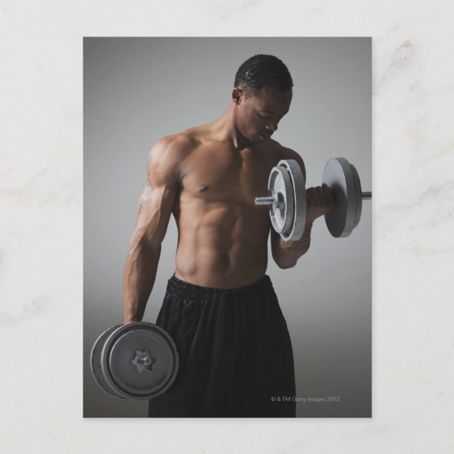 Carte Postale Homme musclé levant des haltères (Devant)