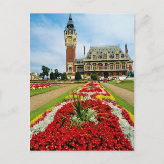 Carte Postale Hôtel de ville rose, Calais, Fleurs de France
