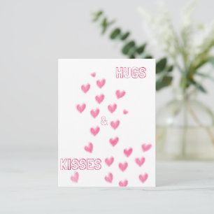 Carte Postale HUGS & KISSES - Coeurs d'aquarelle rose pâle