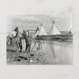 Carte Postale Indiens regardant les négatifs de la photo, 1913
