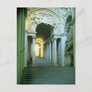 Carte Postale Intérieur avec vue sur l'escalier