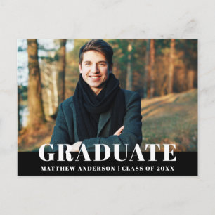 Carte Postale Invitation de la fête de graduation moderne Bold