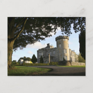 Carte Postale Irlande, l'entrée latérale du château de Dromoland