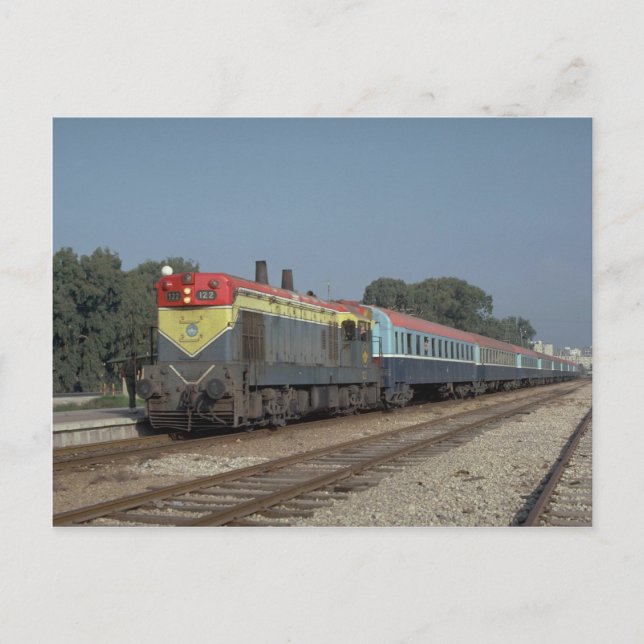 Carte Postale Israël, Ry EMD G12 avec train, gare de Jérusalem, (Devant)