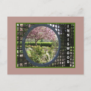 CARTE POSTALE JARDIN À TRAVERS LA FENÊTRE RONDE LATTICE/INNISWOO
