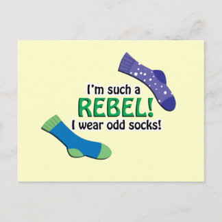 Carte Postale Je suis un tel rebelle, je porte les chaussettes