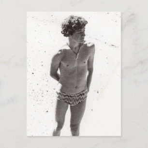 Carte Postale Jeune homme en Speedos