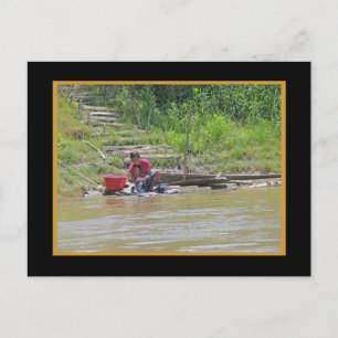 Carte Postale Journée de blanchisserie sur la rivière w Faux Mat