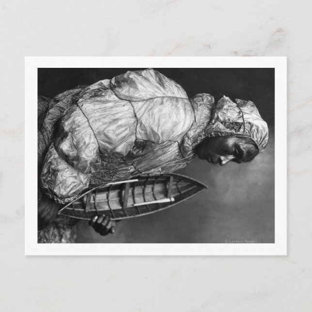 Carte Postale Kayaker portant une veste imperméable à l'eau avec (Devant)