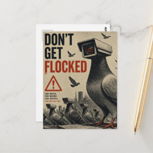 Carte Postale La dystopie vintage des pigeons espions