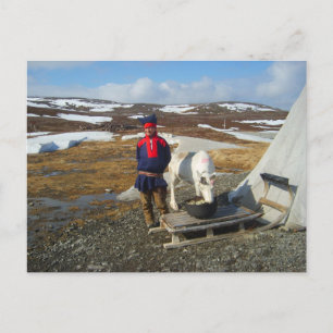 Carte Postale La Laponie, règlement de Sámi avec la tente et la