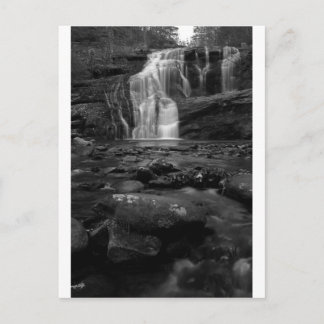 Carte Postale La rivière chauve tombe bw.jpg