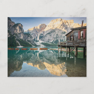 Carte Postale Lago di Braies dans les Dolomites en Italie