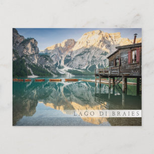 Carte Postale Lago di Braies dans les Dolomites en italie