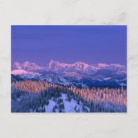 L'alpenglow frappe les sommets du Glacier