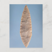 Lame de "feuille de laurier" de Solutréan, trouvée