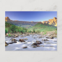 L'amphithéâtre et la rivière Tugela dans le Draken