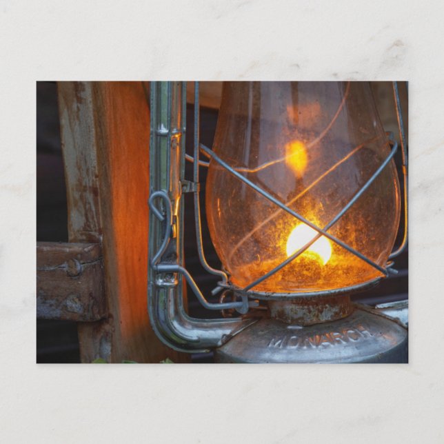 Carte Postale Lanterne Au Camp Des Plaines, Parc National De Kru (Devant)