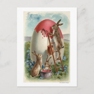Carte Postale Lapins peignant un oeuf