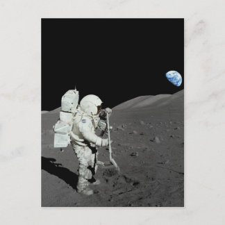 Carte Postale L'astronaute sur la Lune