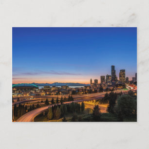 Carte Postale L'autoroute I-5 et le centre-ville de Seattle au c