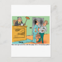 Le Juge Possède Un Gavel À Longtemps Manipulé