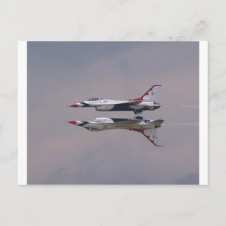 Carte Postale Le miroir de Thunderbird volent par