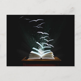 Carte Postale Le monde magique de la lecture