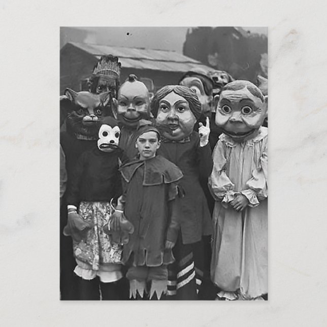 Carte Postale Le rassemblement d'Halloween (Devant)