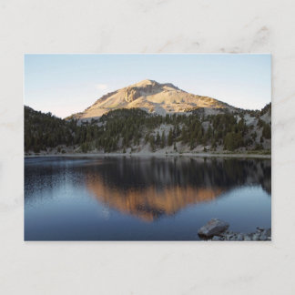 Carte Postale Le volcan Lassen et le lac Helen
