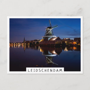 Carte Postale Leidschendam moulin à vent avec réflexion la nuit