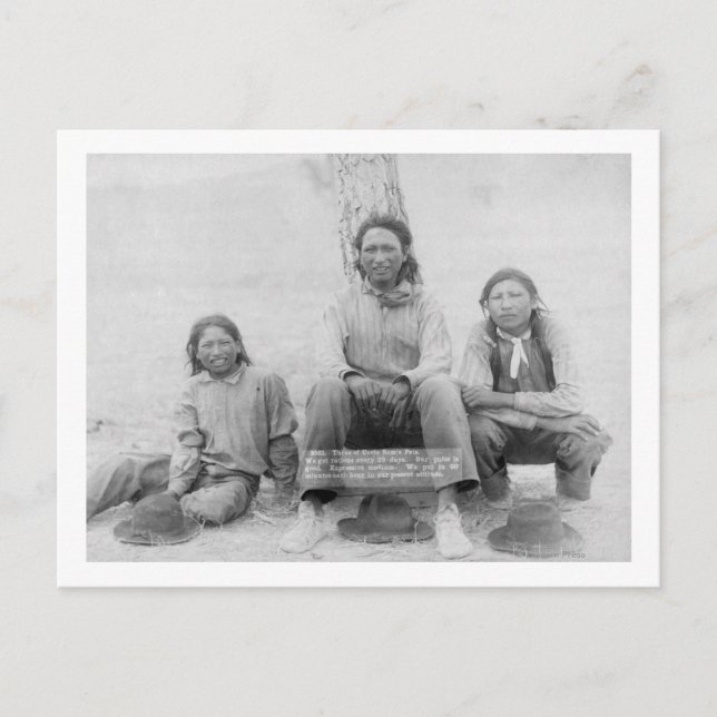 Carte Postale Les adolescents indiens Lakota en robe occidentale (Devant)