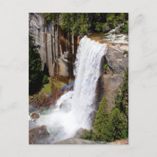 Carte Postale Les automnes vernaux donnent sur (la verticale)