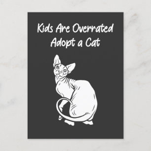 Carte Postale Les enfants sont surévalués, adopter un chat avec