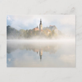 Carte Postale Levée de soleil de Foggy au lac Bled