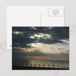 Carte Postale Lever de soleil sur la plage en Grèce Pittoresque 