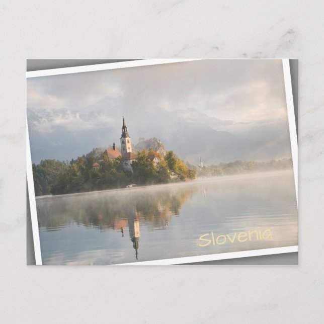 Carte Postale Lever du soleil du lac Foggy Bled en Slovénie (Devant)